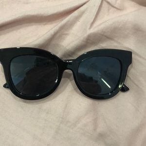 Loft black sunglasses